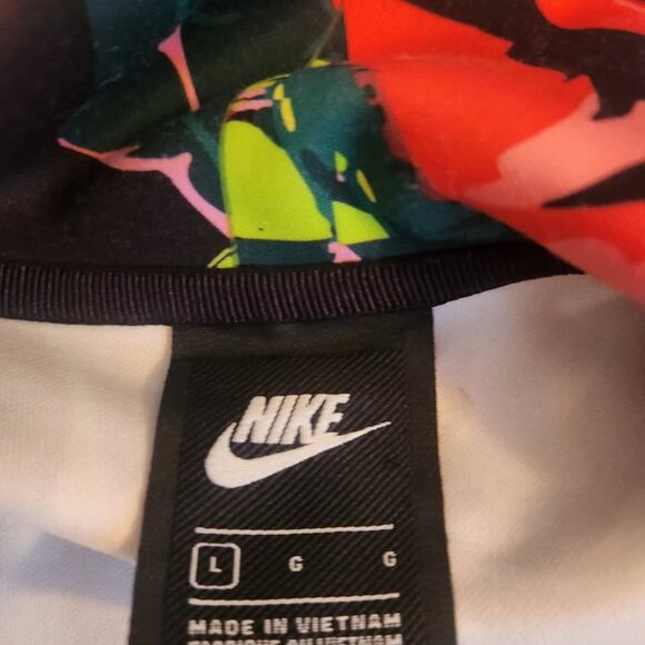 Nike Sportswear Large Palm Tree All Over Print Track Jacket NSW #AR1611-389 - Picture 6 of 7